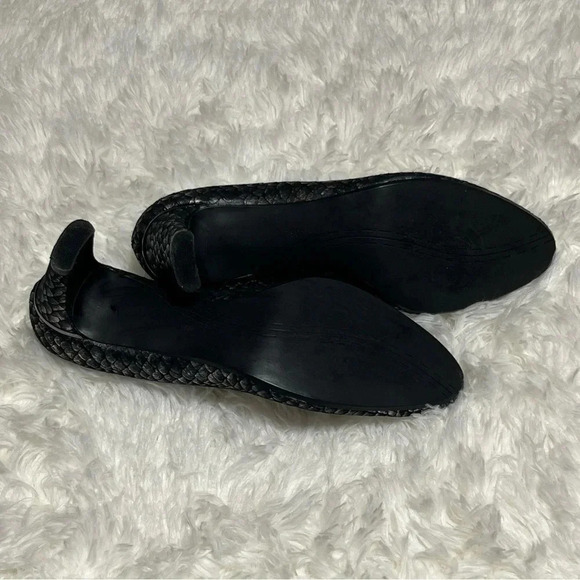Van Eli | Black Snake Print Low Pump - Picture 8 of 9